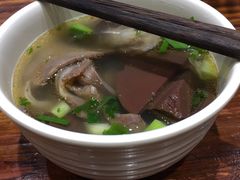 -遵义虾子张六羊肉粉(普陀路店)