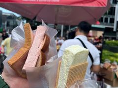 -詹爷爷乌节路街头冰淇淋