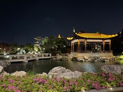 -上海滴水湖皇冠假日酒店