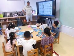 -爱乐梵国际儿童教育中心(古美店)