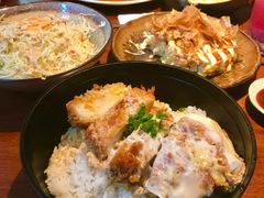 盖浇背脊套餐-山杏yama-katsu·吉列炸物