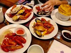 -四海一家自助餐(益田假日广场店)