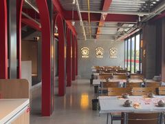 -肥肥虾庄·金牌油焖大虾(杨园滨江时代walk店)