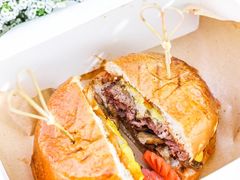 -LESCEDARS Brasserie Bistro香柏树