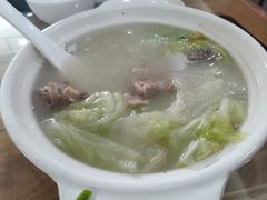 砂锅排骨-华天二友居肉饼(新街口店)