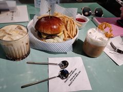 牛肉汉堡-sugarman espresso素饮糖人高新咖啡工厂