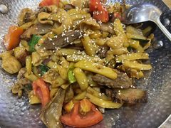 -老唐三下锅 ·张家界地标美食(溪布街店)