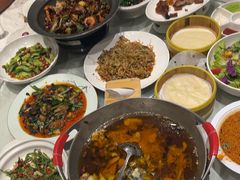 -鑫巴蜀小镇 · 水煮鱼专研店(玉桥店)