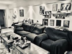 -SNOW TATTOO STUDIO