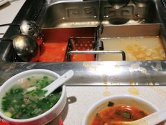 -海底捞火锅鲜切牛肉主题店(长寿路店)