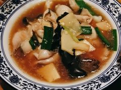 -泉畔人家·老济南经典鲁菜(大明湖店)