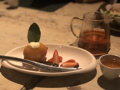 一颗柠檬-T館·花园艺术餐厅