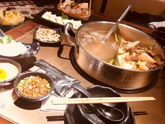 -左庭右院鲜牛肉火锅(新梅广场店)