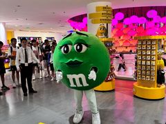 -m豆巧克力世界(上海世茂广场店)