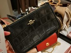 -COACH蔻驰(赛特奥特莱斯店)