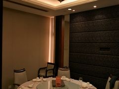 包厢-御花园·粤菜·海鲜火锅(中山公园店)