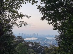 -紫金山山顶公园