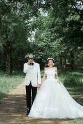 -雪中彩影婚纱摄影·微光艺术中心