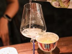 两款试酒-海派悦庭·海胆烧麦·新融合菜(凯德广场店)