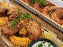 -Mark&Mars Restaurant