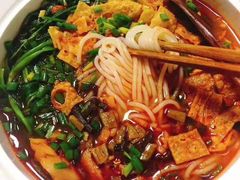 -老牌柳州螺蛳粉(同班同学美食城店)