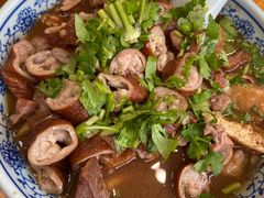 卤煮火烧-门框胡同百年卤煮(新街口店)