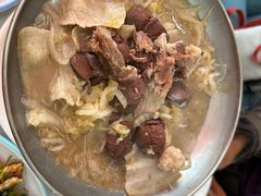 -一口猪海鲜浑锅·东北家常菜