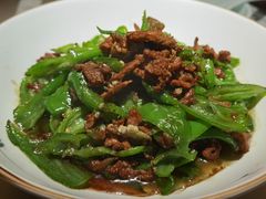 辣椒炒肉-佬麻雀·新湘菜(珠海金发购物中心店)