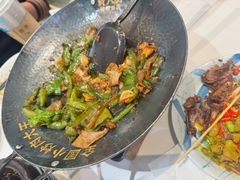 -费大厨辣椒炒肉(房山龙湖天街店)
