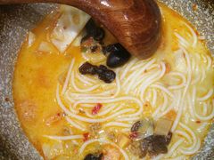 -蒙自源过桥米线(红谷滩万达店)