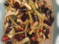 -雲物·云南小馆(好悦天地店)