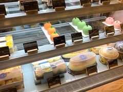 面包甜点陈列柜-BONBON BAKERY