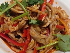 -川流不息·地道川菜·小龙虾(松东路店)