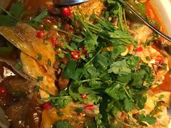 -魏铭鱼头捞饭(晋阳路店)