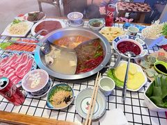 -山悦里 山野·鲜火锅(罗斯福广场店)