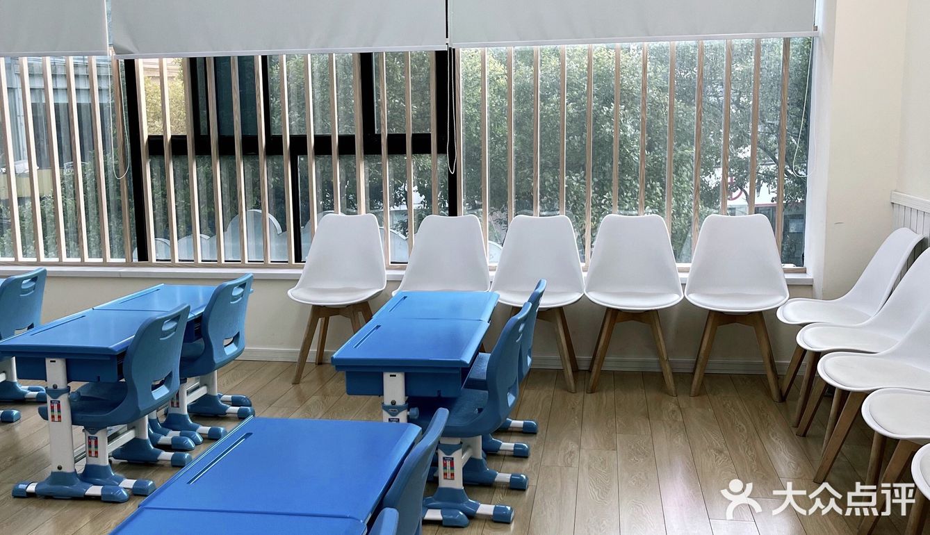 励步儿童成长中心好棒