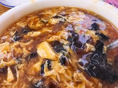 -溢心园香河肉饼总店