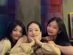 -K+全国连锁KTV(绿地缤纷天地店)