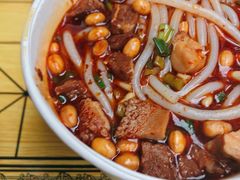 牛腩牛肚粗粉-覃肥叔桂林米粉(粮道街店)