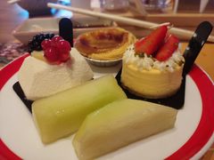 -咖啡苑自助餐厅·中国大饭店