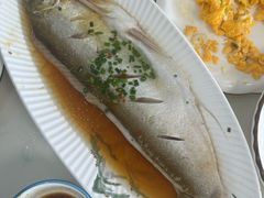 -七的湖·晚芳亭·阳澄湖农家菜·大闸蟹(莲花岛店)