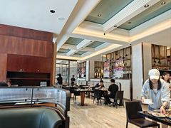 -东方红海鲜百汇(国际大厦店)