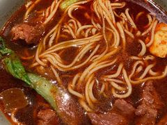 -亮亮面馆(经六路店)