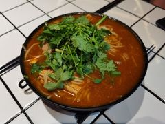 -肥汁米蘭香港米线(定西路店)