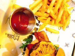 -Grinder 绞肉机汉堡(武定路店)