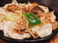 铁板炒什菜-串鑫