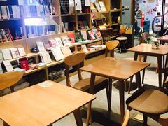 -时间行者书店(新安店)