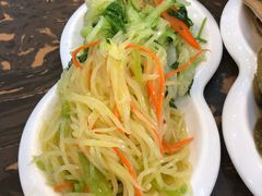 呛土豆丝拼呛甘蓝-张包铺(道外店)