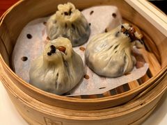 烧鸭松子烧麦-扬州香格里拉·香宫中餐厅