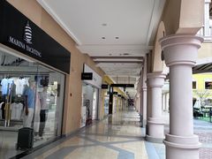-首创奥特莱斯(西安店)